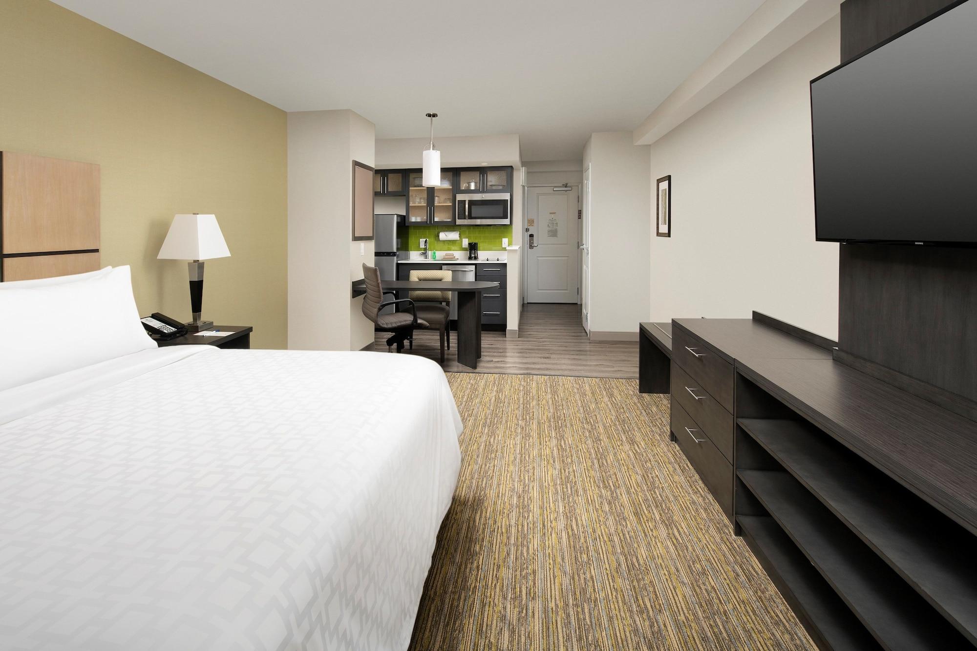 Candlewood Suites Alexandria West By Ihg Extérieur photo